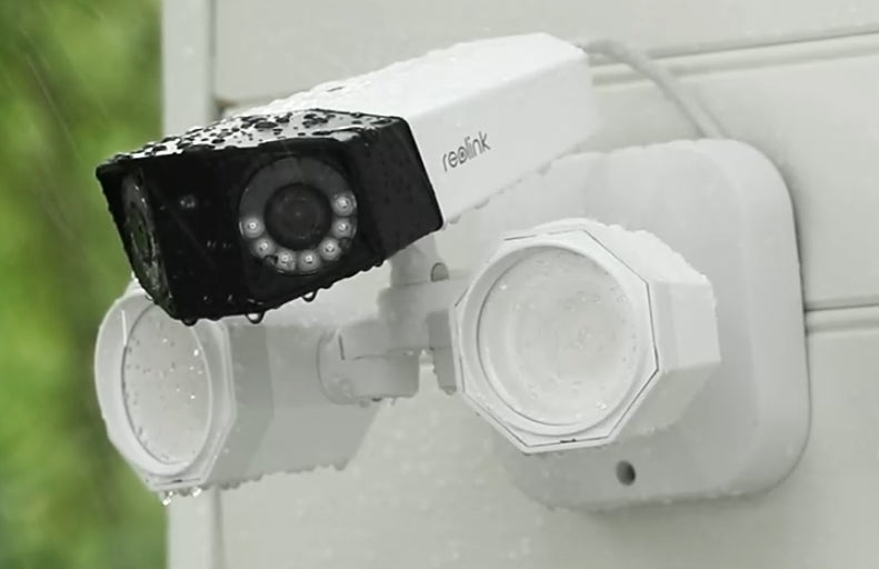 2-in-1 - Duo 4K Floodlight Camera -Closer to Reality